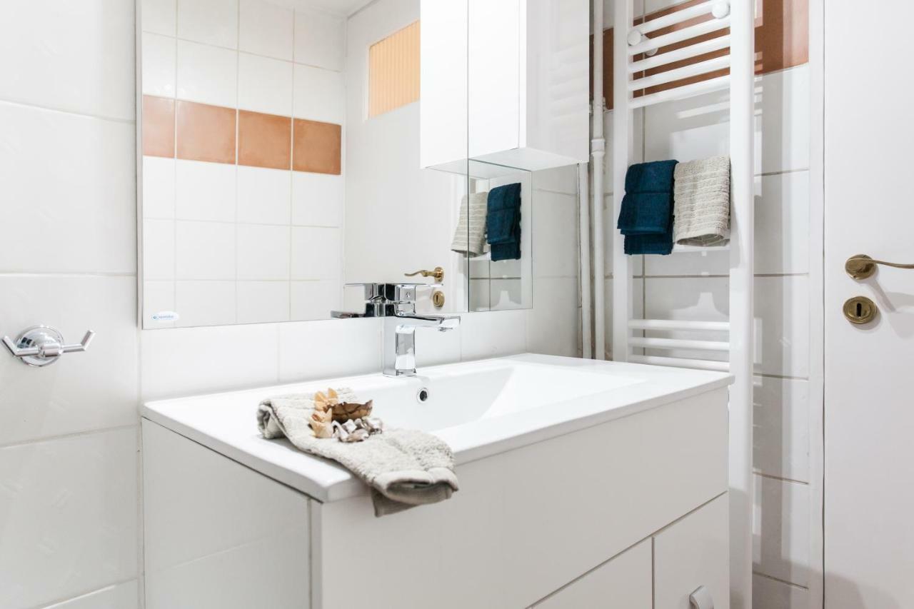 Classy Private Double Rooms In Apartment Next To Acropolis 雅典 外观 照片